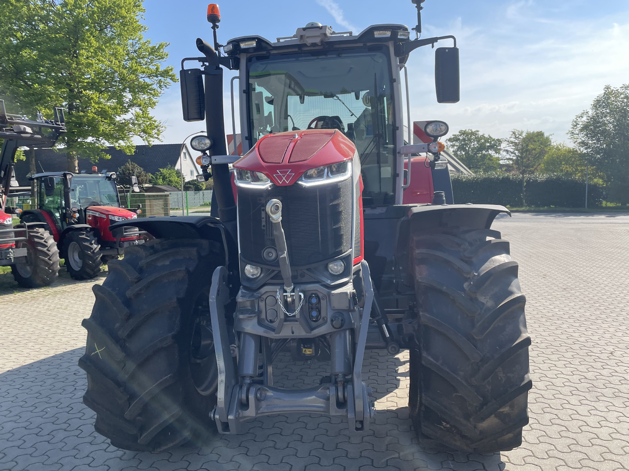 Massey Ferguson 8S.265 Dyna-VT EXCLUSIVE - Tractor agricol: Foto 2 Massey Ferguson 8S.265 Dyna-VT EXCLUSIVE - Tractor agricol: Foto 2