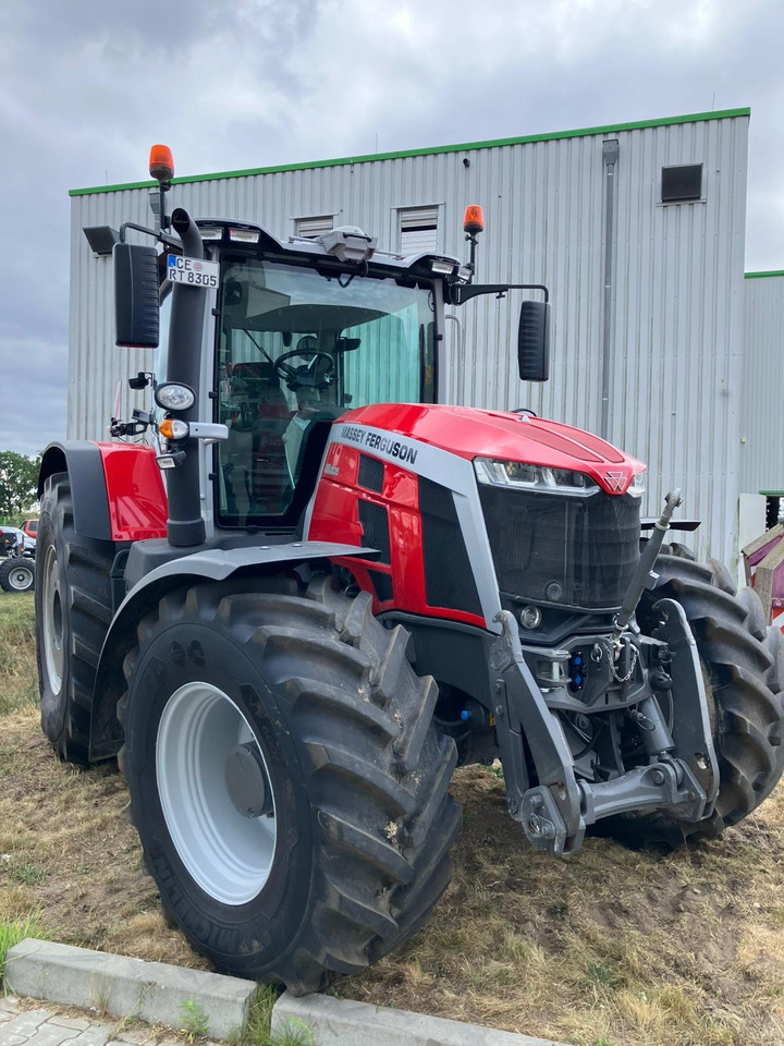 Massey Ferguson 8S.305 Dyna-VT EXCLUSIVE - Tractor agricol: Foto 1 Massey Ferguson 8S.305 Dyna-VT EXCLUSIVE - Tractor agricol: Foto 1
