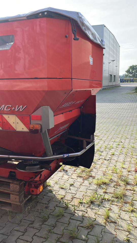 Rauch Axis H 50.1 EMC W - Maşină de erbicidat: Foto 4 Rauch Axis H 50.1 EMC W - Maşină de erbicidat: Foto 4