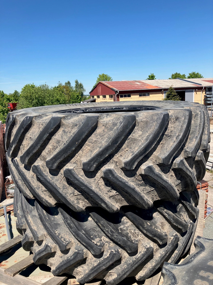 Trelleborg 750/70R44 650/60R38 - Anvelope și jante: Foto 1 Trelleborg 750/70R44 650/60R38 - Anvelope și jante: Foto 1