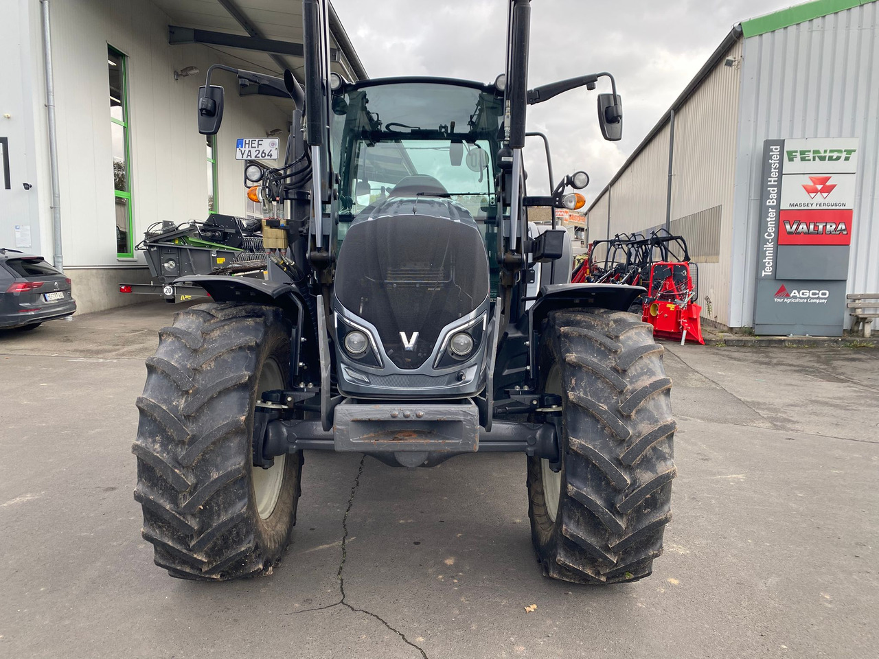 Valtra A 104 MH4 - Tractor agricol: Foto 4 Valtra A 104 MH4 - Tractor agricol: Foto 4
