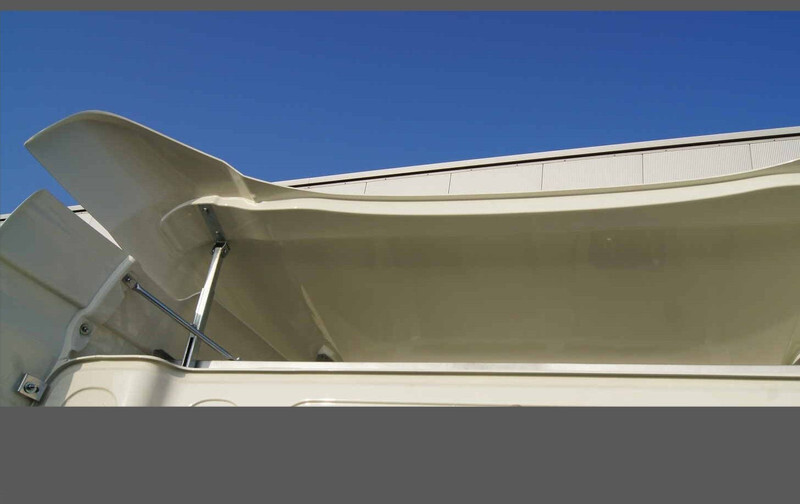DAF XF106 Euro 6 SPACE CAB - Aerodinamică/ Spoiler pentru Camion: Foto 3 DAF XF106 Euro 6 SPACE CAB - Aerodinamică/ Spoiler pentru Camion: Foto 3