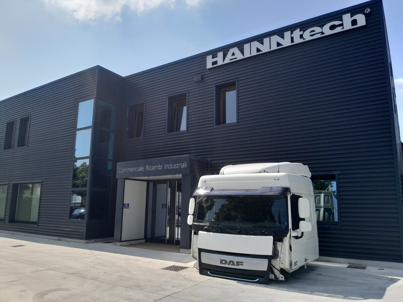 DAF XF106 - Cabină și interior pentru Camion: Foto 2 DAF XF106 - Cabină și interior pentru Camion: Foto 2