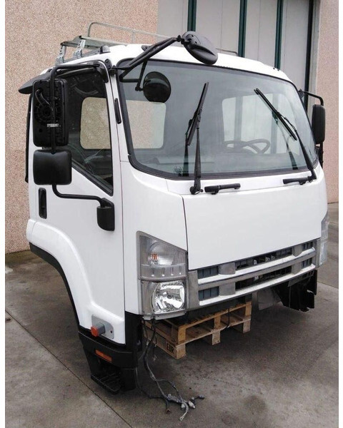Isuzu FRR Euro 5 - Cabină și interior pentru Camion: Foto 1 Isuzu FRR Euro 5 - Cabină și interior pentru Camion: Foto 1