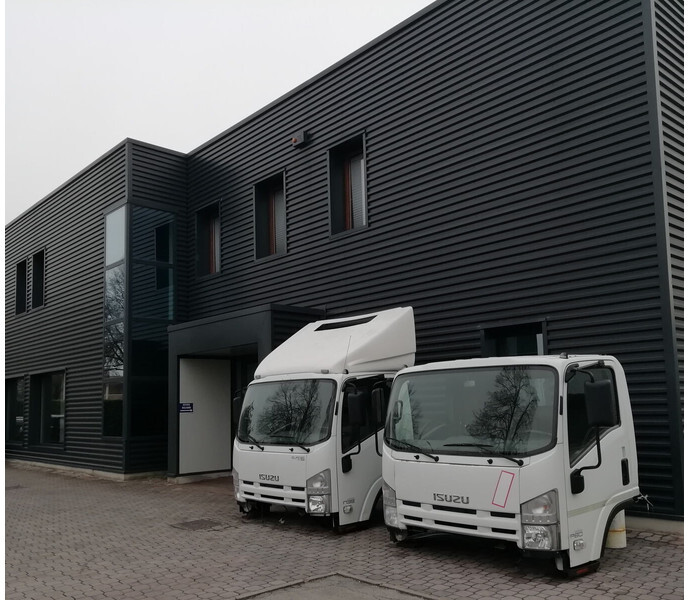 Isuzu M - N - P - Q - Cabină și interior pentru Camion: Foto 1 Isuzu M - N - P - Q - Cabină și interior pentru Camion: Foto 1