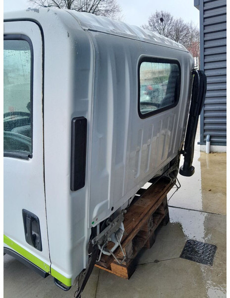 Isuzu Narrow L 35 - stretta - Cabină și interior pentru Camion: Foto 5 Isuzu Narrow L 35 - stretta - Cabină și interior pentru Camion: Foto 5