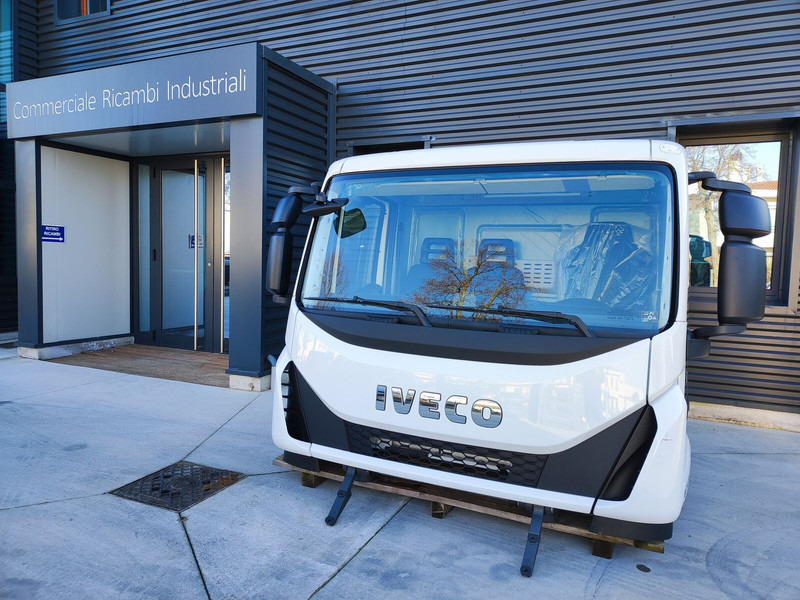 Iveco Eurocargo E6 - Cabină și interior pentru Camion: Foto 1 Iveco Eurocargo E6 - Cabină și interior pentru Camion: Foto 1