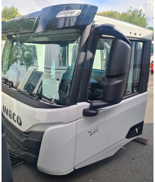 Iveco T-Way / X-Way / S-Way (day cab) - Cabină și interior pentru Camion: Foto 1 Iveco T-Way / X-Way / S-Way (day cab) - Cabină și interior pentru Camion: Foto 1