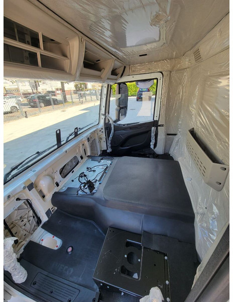 Iveco X-Way T-Way S-Way - Cabină și interior pentru Camion: Foto 3 Iveco X-Way T-Way S-Way - Cabină și interior pentru Camion: Foto 3