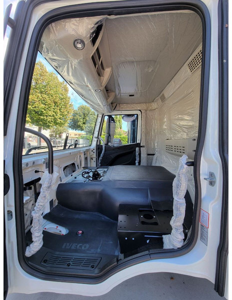 Iveco X-Way T-Way S-Way - Cabină și interior pentru Camion: Foto 5 Iveco X-Way T-Way S-Way - Cabină și interior pentru Camion: Foto 5
