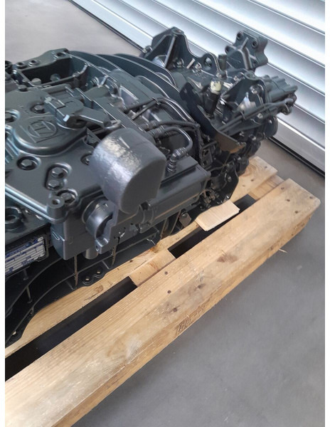 MAN ZF Ecosplit 4 - Cutie de viteze pentru Camion: Foto 3 MAN ZF Ecosplit 4 - Cutie de viteze pentru Camion: Foto 3