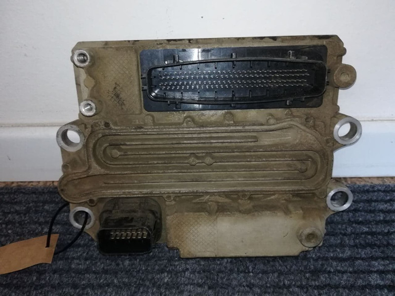 Mercedes-Benz ACM2.1 | ACM - Calculator de bord pentru Camion: Foto 1 Mercedes-Benz ACM2.1 | ACM - Calculator de bord pentru Camion: Foto 1