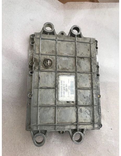 Mercedes-Benz PLD - Calculator de bord pentru Camion: Foto 3 Mercedes-Benz PLD - Calculator de bord pentru Camion: Foto 3