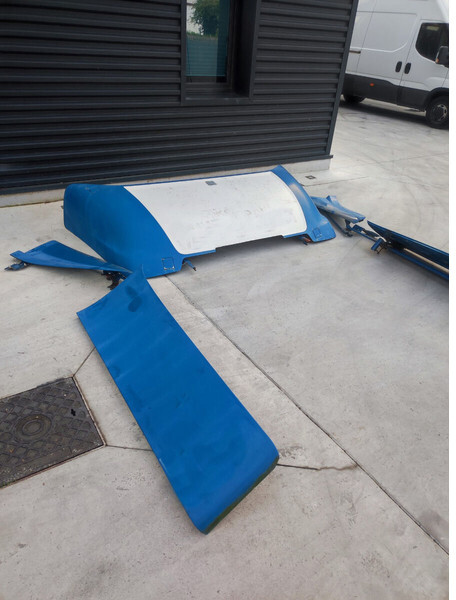 Scania CR14 CAB - Aerodinamică/ Spoiler pentru Camion: Foto 3 Scania CR14 CAB - Aerodinamică/ Spoiler pentru Camion: Foto 3