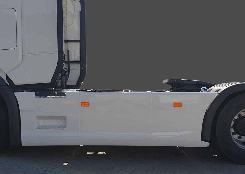 Scania S Serie E6 Sideskirts / Fairings - Aerodinamică/ Spoiler pentru Camion: Foto 4 Scania S Serie E6 Sideskirts / Fairings - Aerodinamică/ Spoiler pentru Camion: Foto 4