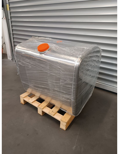 Volvo 400 L. - Rezervor combustibil pentru Camion: Foto 3 Volvo 400 L. - Rezervor combustibil pentru Camion: Foto 3