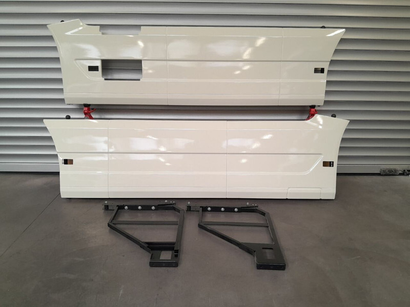 Volvo FH - Aerodinamică/ Spoiler pentru Camion: Foto 1 Volvo FH - Aerodinamică/ Spoiler pentru Camion: Foto 1