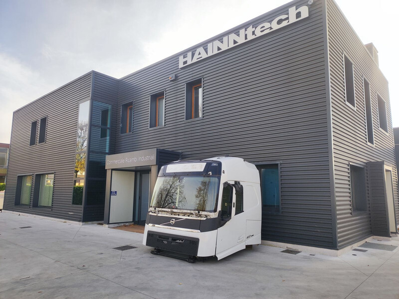 Volvo L2 H2 - Cabină și interior pentru Camion: Foto 4 Volvo L2 H2 - Cabină și interior pentru Camion: Foto 4