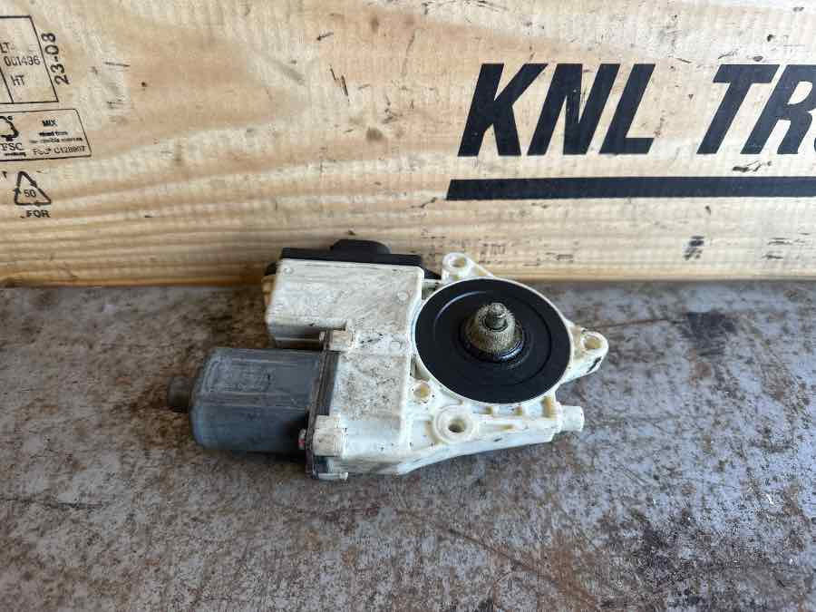 DAF ECU 1881914 - Sistem electric pentru Camion: Foto 1 DAF ECU 1881914 - Sistem electric pentru Camion: Foto 1