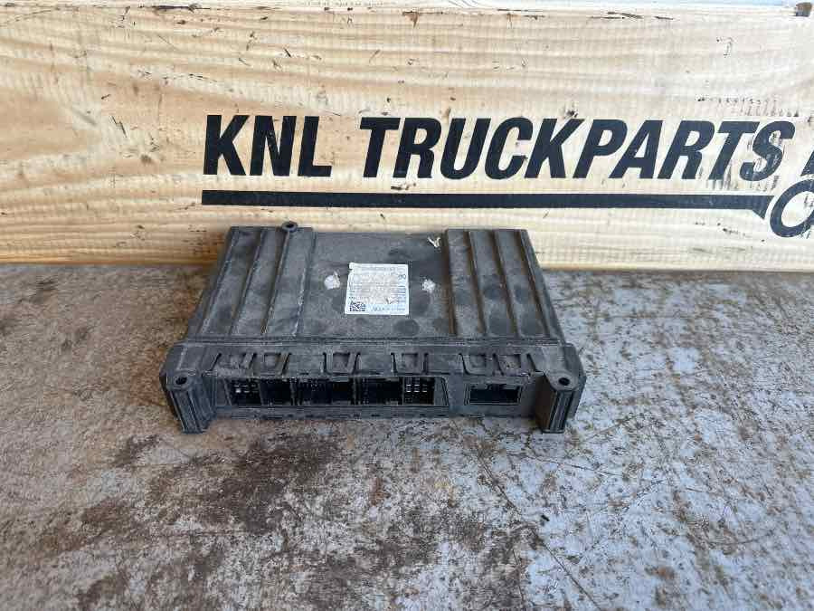 DAF ECU VECU MODULE 2176060 - Sistem electric pentru Camion: Foto 1 DAF ECU VECU MODULE 2176060 - Sistem electric pentru Camion: Foto 1