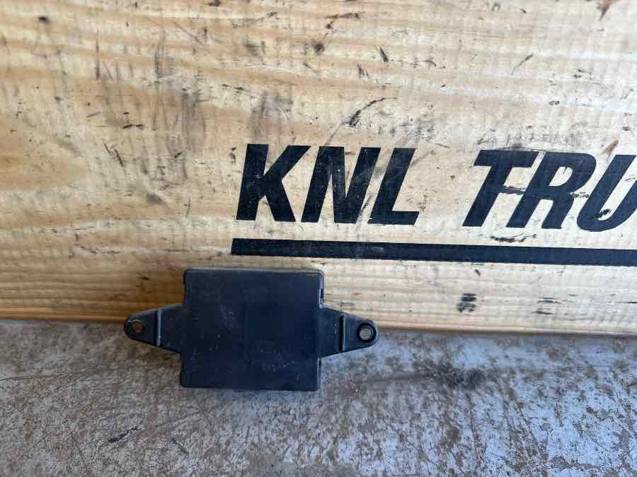 IVECO ECU 41220292 - Sistem electric pentru Camion: Foto 2 IVECO ECU 41220292 - Sistem electric pentru Camion: Foto 2