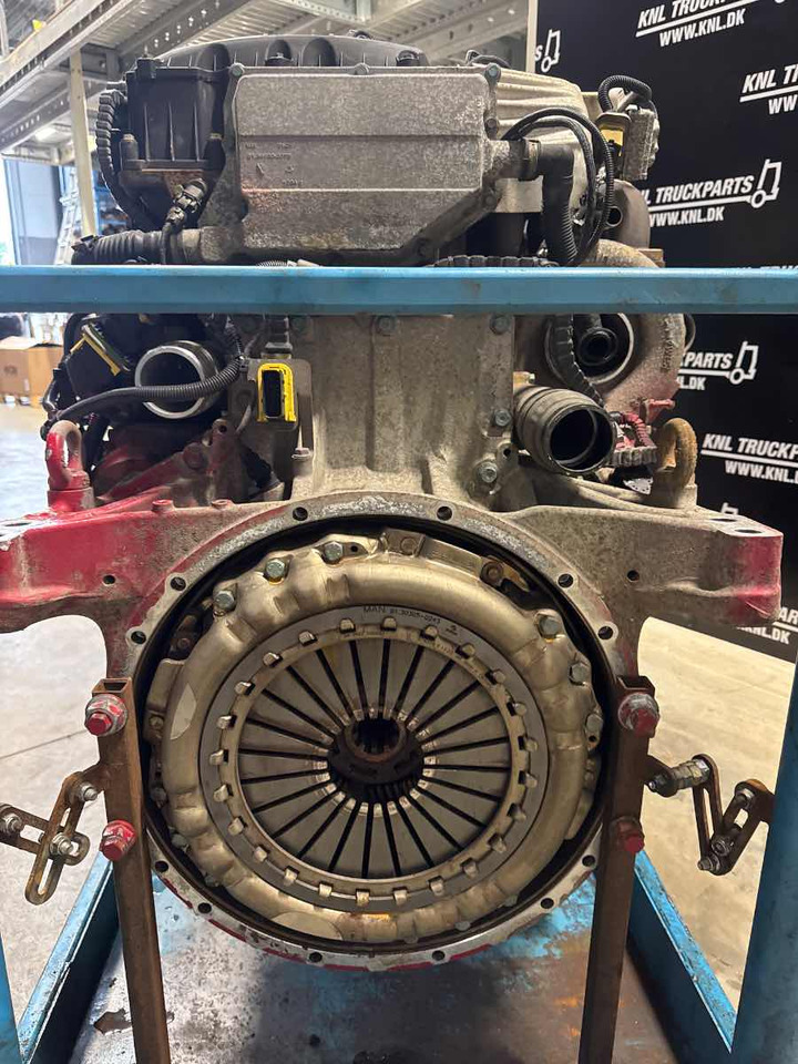 MAN MOTOR D3876 LF01 560 HP - Motor pentru Camion: Foto 2 MAN MOTOR D3876 LF01 560 HP - Motor pentru Camion: Foto 2