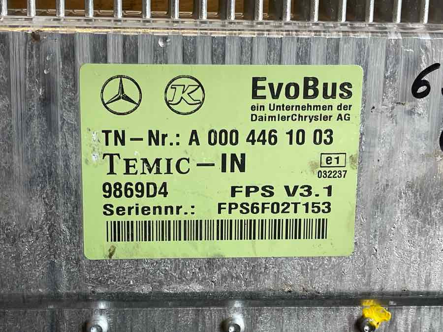 MERCEDES ECU TEMIC A0004461003 - Calculator de bord pentru Autobuz: Foto 3 MERCEDES ECU TEMIC A0004461003 - Calculator de bord pentru Autobuz: Foto 3