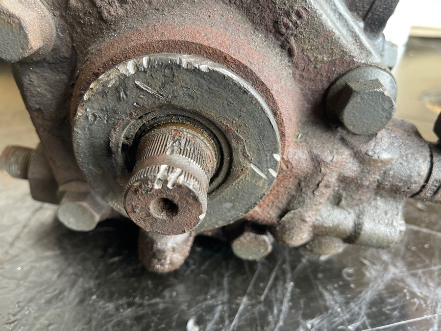 MERCEDES STEERING GEAR A9704600800 - Servodirecţie pentru Camion: Foto 1 MERCEDES STEERING GEAR A9704600800 - Servodirecţie pentru Camion: Foto 1
