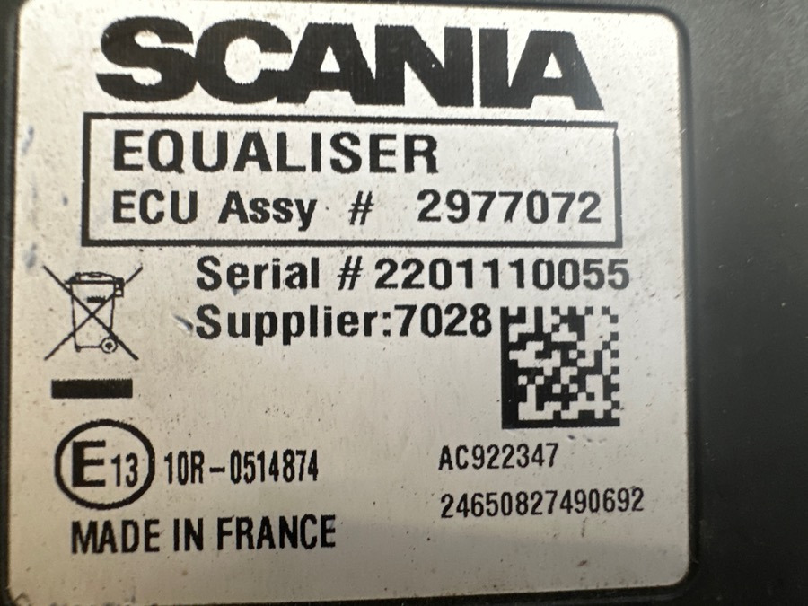 SCANIA BATTERY EQUALISER 2977072 - Sistem electric pentru Camion: Foto 3 SCANIA BATTERY EQUALISER 2977072 - Sistem electric pentru Camion: Foto 3