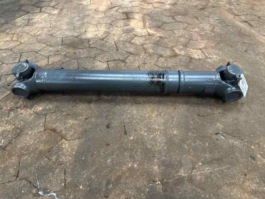 SCANIA PROPSHAFT 1758534 - Arbore cardanic pentru Camion: Foto 1 SCANIA PROPSHAFT 1758534 - Arbore cardanic pentru Camion: Foto 1