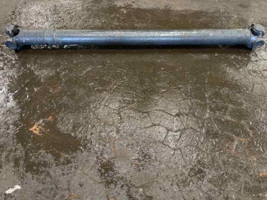 SCANIA PROPSHAFT 1758613 - Arbore cardanic pentru Camion: Foto 1 SCANIA PROPSHAFT 1758613 - Arbore cardanic pentru Camion: Foto 1