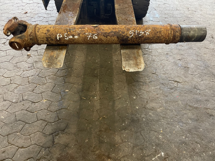 SCANIA PROPSHAFT P500 1758552 - Arbore cardanic pentru Camion: Foto 1 SCANIA PROPSHAFT P500 1758552 - Arbore cardanic pentru Camion: Foto 1