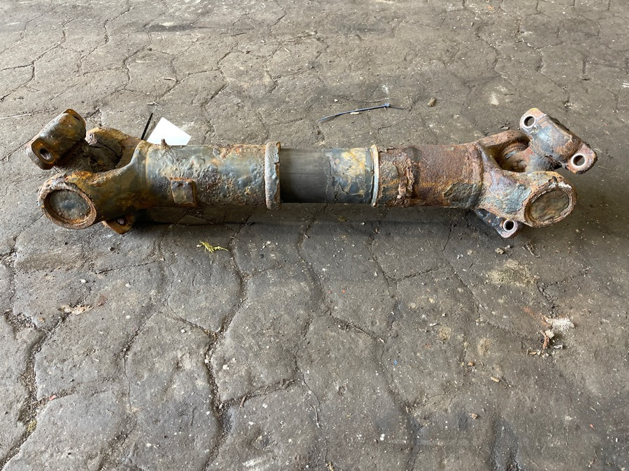 SCANIA PROPSHAFT P520 1796589 - Arbore cardanic pentru Camion: Foto 1 SCANIA PROPSHAFT P520 1796589 - Arbore cardanic pentru Camion: Foto 1