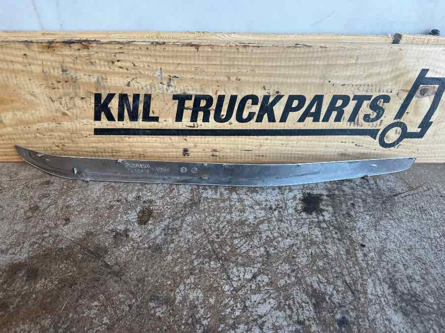 SCANIA TRIM PANEL 2638810 - Cabină și interior pentru Camion: Foto 2 SCANIA TRIM PANEL 2638810 - Cabină și interior pentru Camion: Foto 2