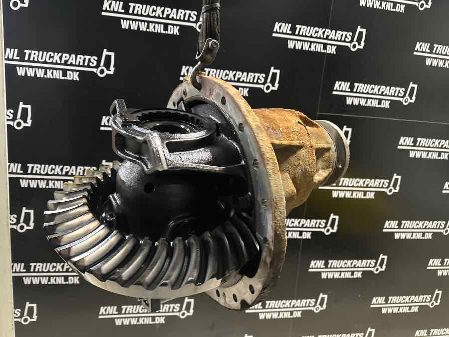 VOLVO DIFF RSS1360 - 2.85 // 22038829 - Diferențial pentru Camion: Foto 2 VOLVO DIFF RSS1360 - 2.85 // 22038829 - Diferențial pentru Camion: Foto 2
