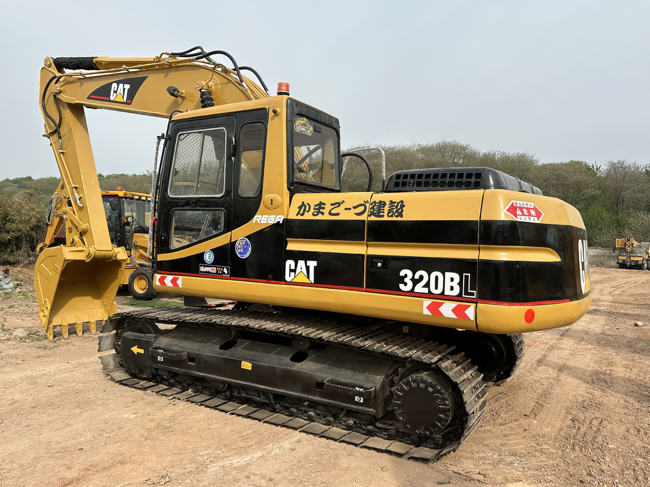 CATERPILLAR 320BL - Excavator pe şenile: Foto 5 CATERPILLAR 320BL - Excavator pe şenile: Foto 5