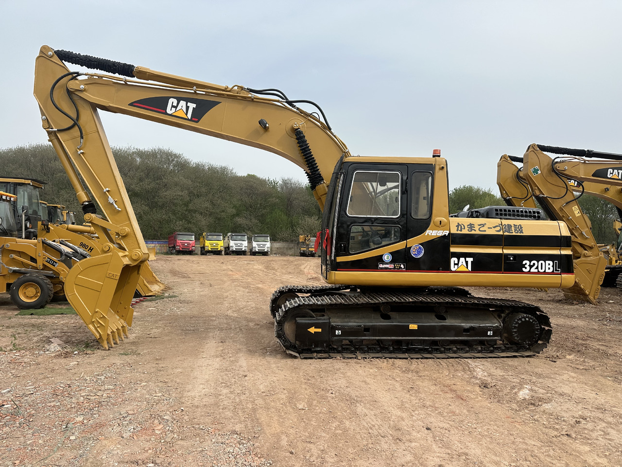 CATERPILLAR 320BL - Excavator pe şenile: Foto 1 CATERPILLAR 320BL - Excavator pe şenile: Foto 1
