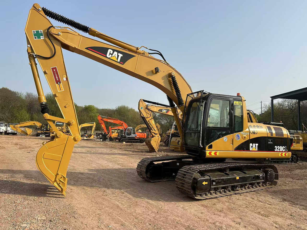 CATERPILLAR 320C - Excavator pe şenile: Foto 4 CATERPILLAR 320C - Excavator pe şenile: Foto 4