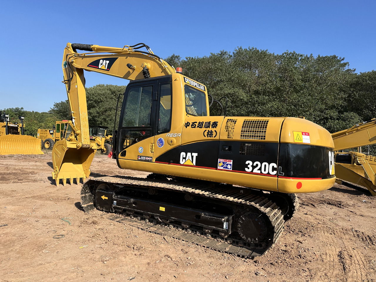 CATERPILLAR 320C - Excavator pe şenile: Foto 3 CATERPILLAR 320C - Excavator pe şenile: Foto 3