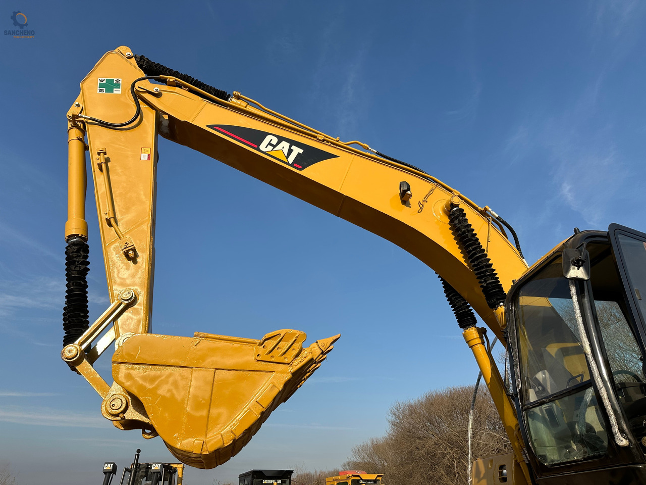 CATERPILLAR 320CL - Excavator plutitoare: Foto 5 CATERPILLAR 320CL - Excavator plutitoare: Foto 5