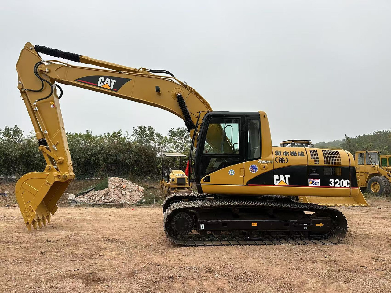 CATERPILLAR 320CL crawler excavator - Excavator pe şenile: Foto 1 CATERPILLAR 320CL crawler excavator - Excavator pe şenile: Foto 1