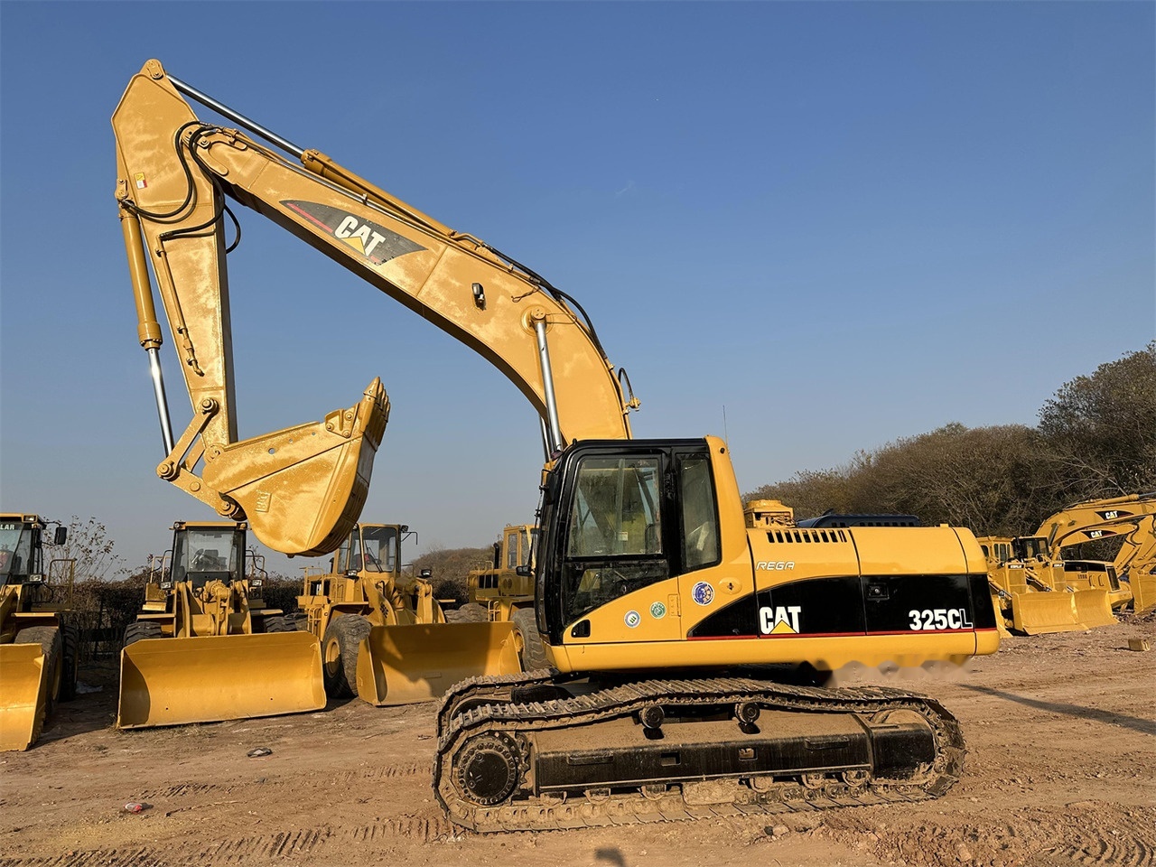 CATERPILLAR 325CL - Excavator pe şenile: Foto 3 CATERPILLAR 325CL - Excavator pe şenile: Foto 3
