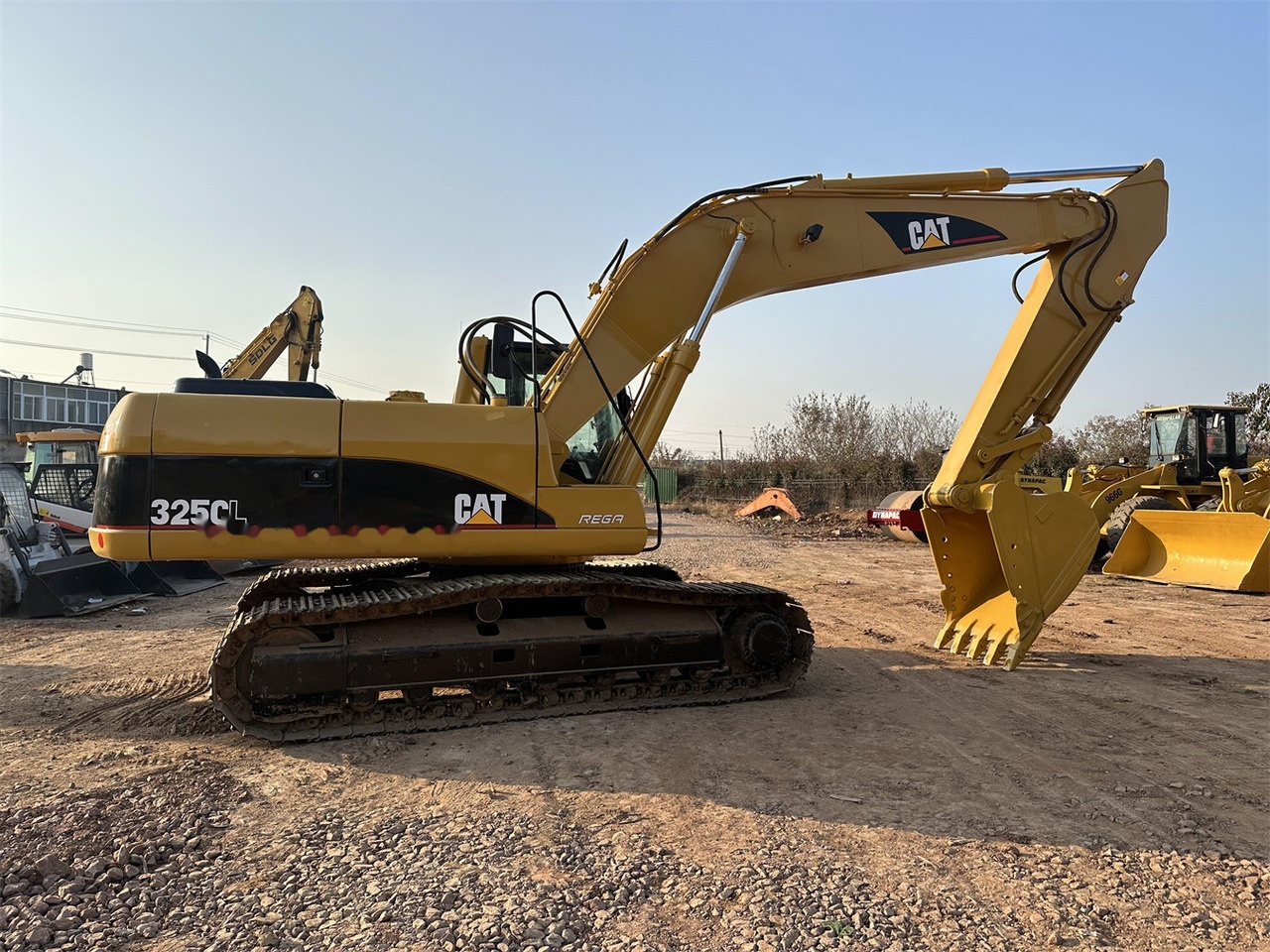 CATERPILLAR 325CL - Excavator pe şenile: Foto 5 CATERPILLAR 325CL - Excavator pe şenile: Foto 5