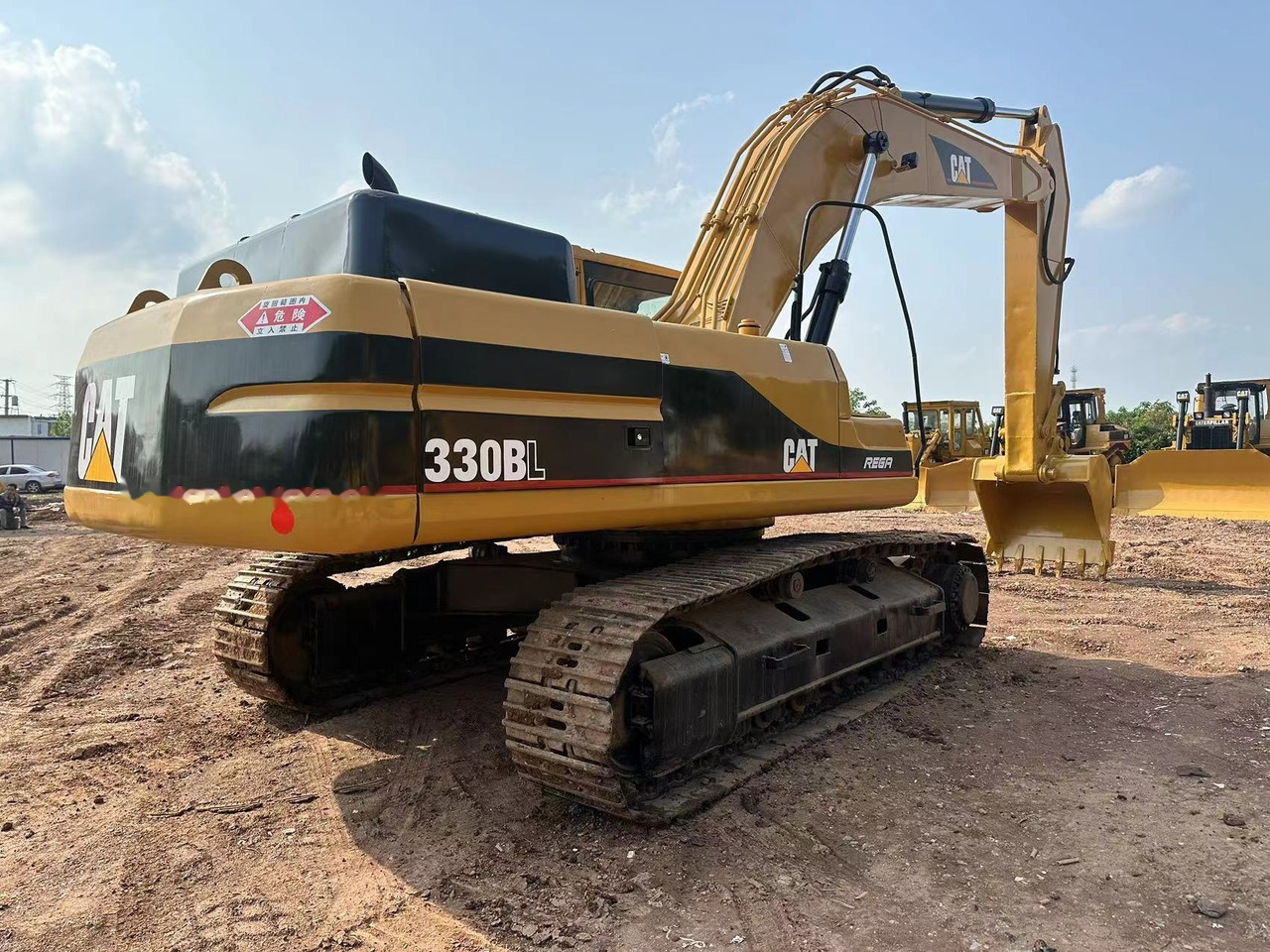 CATERPILLAR 330B - Excavator pe şenile: Foto 1 CATERPILLAR 330B - Excavator pe şenile: Foto 1