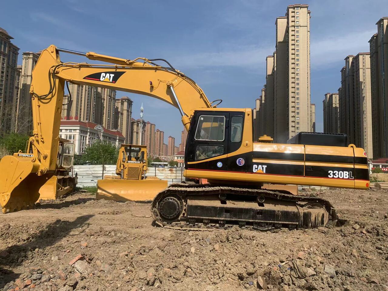CATERPILLAR 330BL - Excavator pe şenile: Foto 1 CATERPILLAR 330BL - Excavator pe şenile: Foto 1
