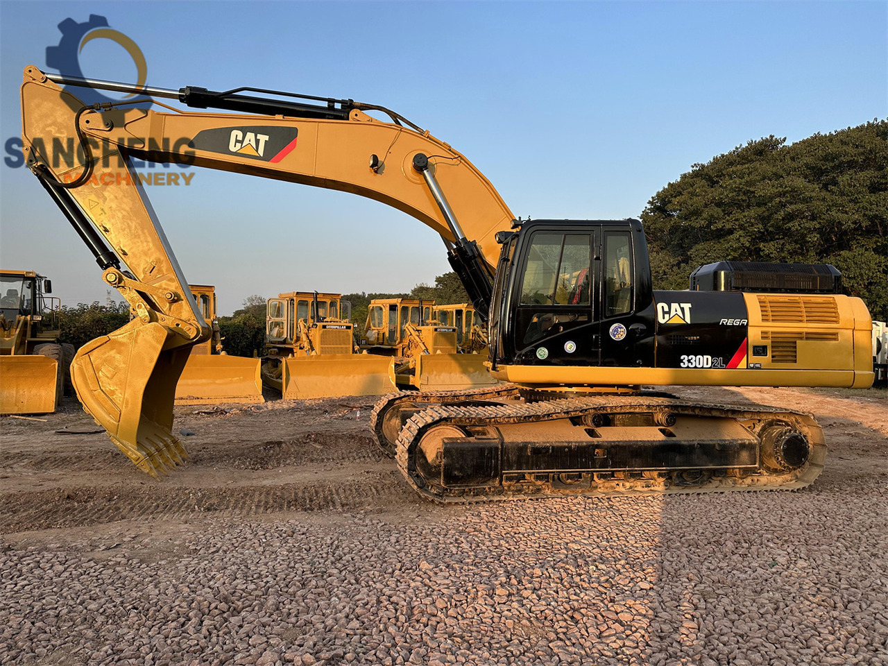 CATERPILLAR 330D2L - Excavator pe şenile: Foto 1 CATERPILLAR 330D2L - Excavator pe şenile: Foto 1