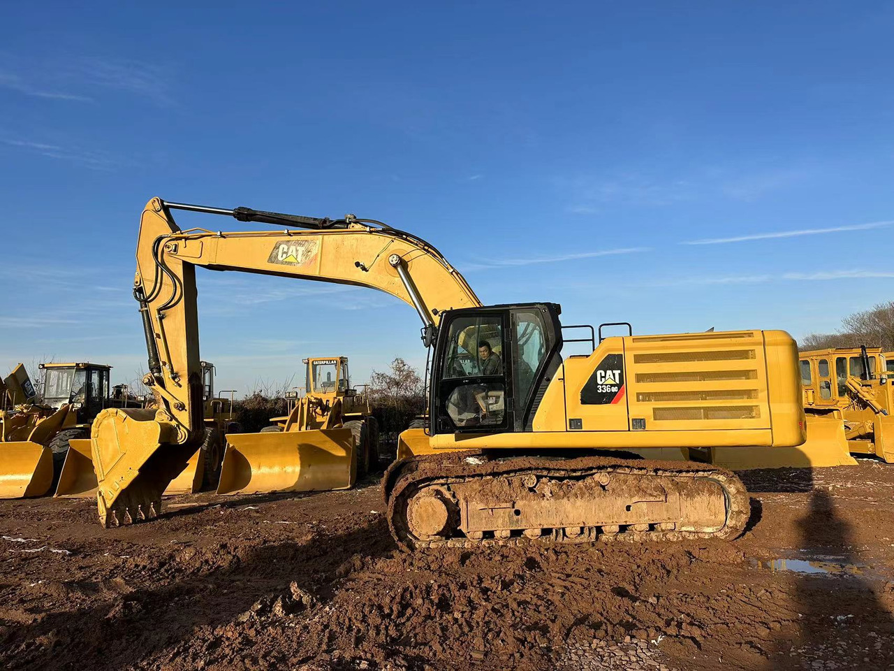 CATERPILLAR 336GC - Excavator: Foto 2 CATERPILLAR 336GC - Excavator: Foto 2