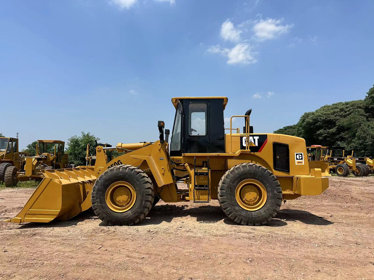 CATERPILLAR 950G - Încărcător frontal pe pneuri: Foto 4 CATERPILLAR 950G - Încărcător frontal pe pneuri: Foto 4