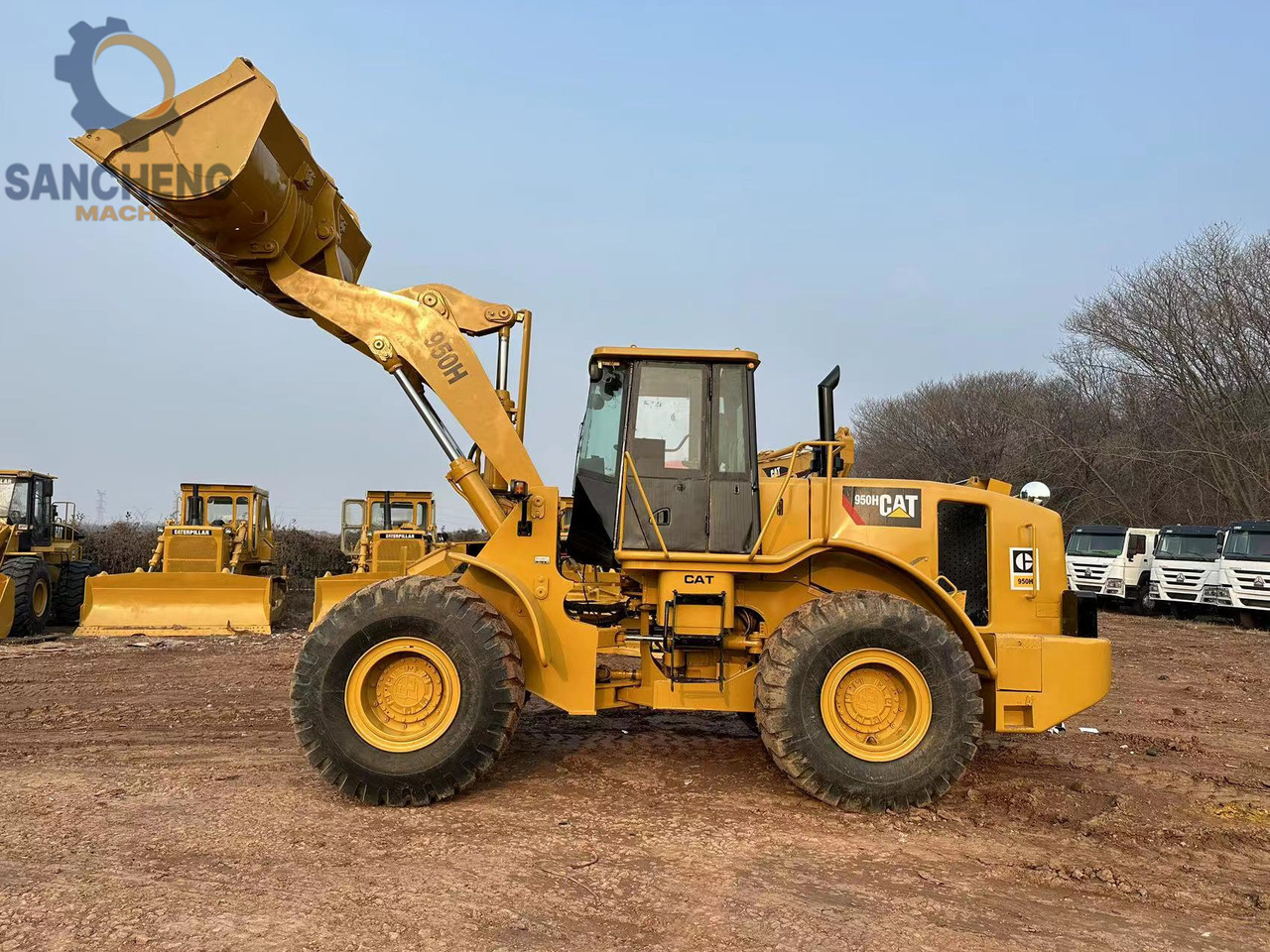 Încărcător frontal pe pneuri CATERPILLAR 950H: Foto 7