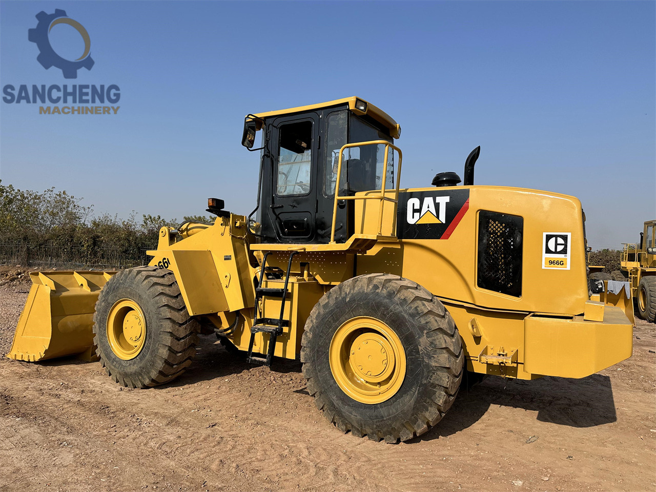 CATERPILLAR 966G - Încărcător frontal pe pneuri: Foto 4 CATERPILLAR 966G - Încărcător frontal pe pneuri: Foto 4